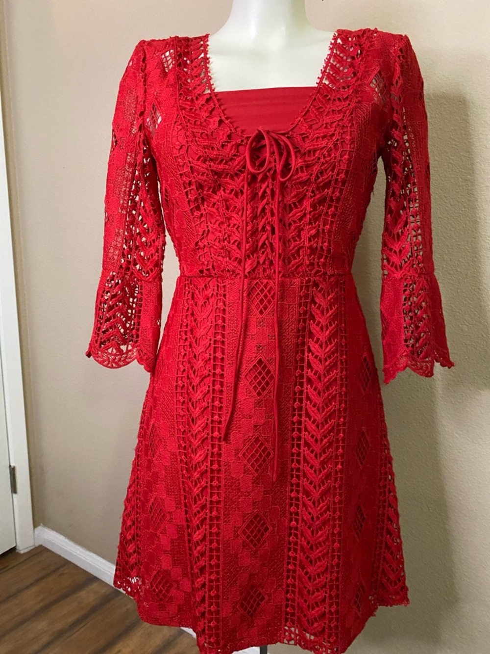 Gianni Bini Cardinal Red Crochet lace Aline midi Dress ❤️❤️